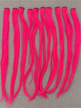 10pc Hot Pink Clip-In Hair Extensions 22” Long Festival Highlights NWT
